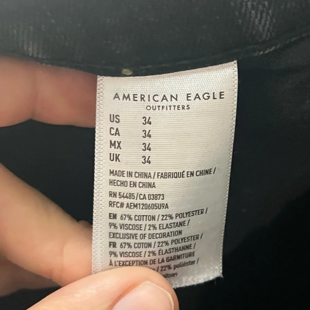 American Eagle Men's Black Denim Shorts - Picture 4 of 4